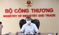 Phấn đấu kim ngạch xuất khẩu tăng trưởng 4-5% và duy trì đà xuất siêu trong năm 2021