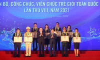 44 đại biểu được tuyên dương “Cán bộ, công chức, viên chức trẻ giỏi” toàn quốc lần thứ VIII, năm 2021