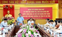 Chủ tịch Quốc hội Vương Đình Huệ làm việc với Tỉnh ủy Hà Tĩnh