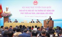 Thủ tướng chủ trì Hội nghị tháo gỡ và thúc đẩy thị trường bất động sản phát triển an toàn, lành mạnh, bền vững