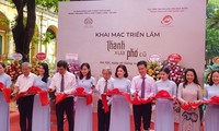 Khai mạc Triển lãm “Thành xưa phố cũ”