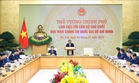 Thủ tướng Phạm Minh Chính làm việc với cán bộ chủ chốt Học viện Chính trị quốc gia Hồ Chí Minh