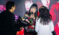 Ca sĩ Đinh Thanh Hiền và niềm hạnh phúc khi hát giữa quê hương