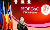 Hội diễn nghệ thuật truyền thống Việt Nam tại Châu Âu: truyền lửa văn hóa cho thế hệ thứ hai, thứ ba