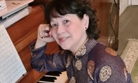 Nhạc sĩ Trần Lệ Giang: “Lòng dân Việt Nam luôn thương nhớ Người“