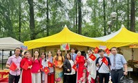 Tổng Lãnh sự quán Việt Nam tại Osaka đẩy mạnh kết nối cộng đồng 
