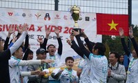 Giải bóng đá thanh niên - sinh viên Việt Nam tại Đức: Sân chơi gắn kết cộng đồng người Việt