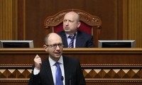 Parlemen Ukraina menolak surat permohonan meletakkan jabatan dari PM A.Yatsenyuk