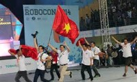 Penjelasan tentang tim Robotcon Vietnam - Juara kontes ABU ROBOCON di India