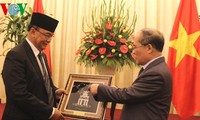 Tonggak-Tonggak penting dalam hubungan antara Vietnam dan negara-negara ASEAN pada tahun 2014