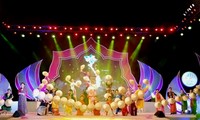 Festival ke-11 pariwisata kota Ho Chi Minh tahun 2015 dibuka