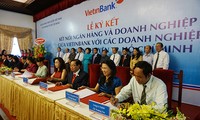 Efektivitas Program konektivitas antar bank dan badan usaha di kota Ho Chi Minh