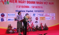 Asosiasi Badan Usaha Vietnam yang melakukan kerjasama dan investasi di Laos : jembatan penghubung perdagangan yang efektif