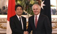 Aktivitas-aktivitas pertama dari PM Jepang di Australia