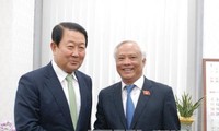 Wakil Ketua MN Vietnam, Uong Chu Luu melakukan kunjungan di Republik Korea