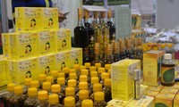 Mengembangkan produk utama di desa-desa kerajinan Vietnam menurut pola OCOP 