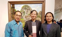 Pameran gambar “Panas di bawah rimbunan pohon-Citra Vietnam melalui sudut pandang dari pelukis Thailand