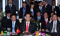 Vietnam contributes to 19th ASEAN Summit success 