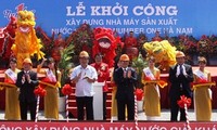 Deputy PM works with Ha Nam provincial authorities 