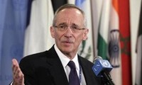 UN Assistant Secretary-General visits Vietnam 