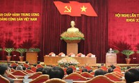 7th conference of 11th Party Central Committee closes