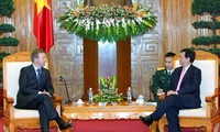 Prime Minister encourages Vietnam-New Zealand defence ties 