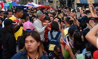 Thai voters cast ballots amid concerns 