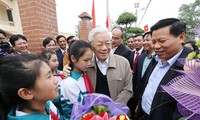 Party leader Nguyen Phu Trong attends Great National Unity festival in Bac Ninh