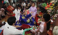 Vietnam’s mother goddess worship, a world intangible heritage 