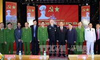 Deputy Prime Minister Truong Hoa Binh attends “Securing a peaceful life” program