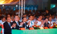 Prime Minister attends 25th anniversary ceremony of Tra Vinh reestablishment 