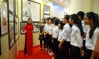 Exhibit on Vietnam’s sovereignty over Hoang Sa, Truong Sa opens in Yen Bai