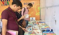 Da Nang opens 2nd book market session 