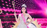 Tran Tieu Vy crowned Miss Vietnam 2018