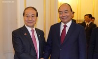 Prime Minister receives President of RoK-Vietnam Friendship Association