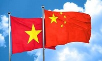 Leaders of Vietnam and China exchange greetings on diplomatic ties anniversary