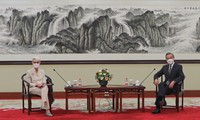 US, China seek common ground