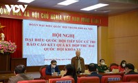 Party leader meets voters in three districts of Hanoi 