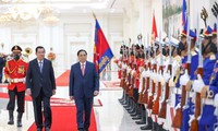 Vietnam, Cambodia issue joint statement