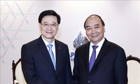 President receives Chief Executive of Hong Kong (China)