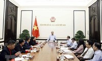 President urges mobilizing resources to support the poor during Tet