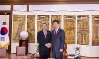 Vietnam, Republic of Korea resolve to strongly advance bilateral relations