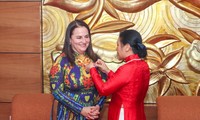 UN Women Representative in Vietnam honored with “For peace and friendship among nations” insignia 