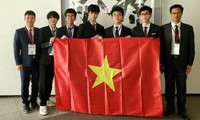 All five Vietnamese students win medals at International Physics Olympiad