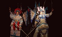 Colorful world of Qinqiang opera