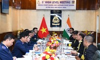 Vietnam, India coast guards meet on strengthening cooperation