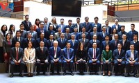 Deputy PM: Vietnam strengthens its internal capacity for economic development