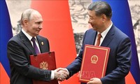 Presidents of China and Russia issue joint statement, meet the press