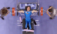 Weightlifter Le Van Cong clinches Vietnam's first medal at Paralympic Games Paris 2024