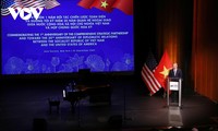 Vietnam-US relations witness unprecedented, strong progress, says top leader